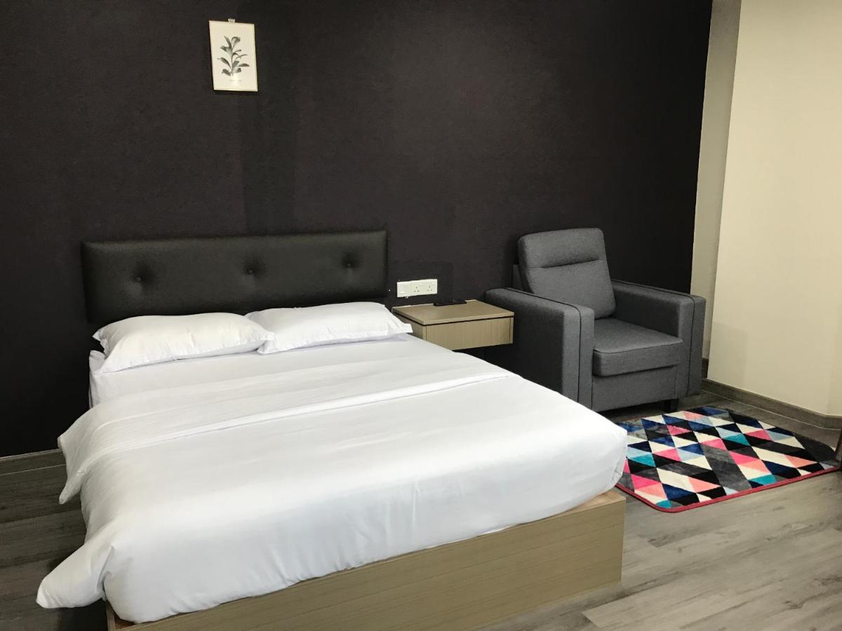 Oyo 90506 Z Stay Inn Hotel Simpang Renggam Exteriér fotografie
